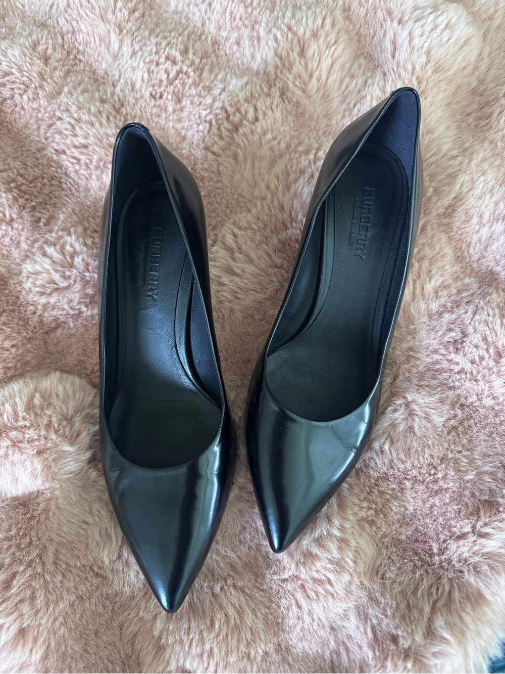 Burberry Classic Black Kitten Heel Pumps